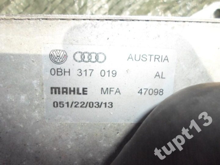 Audi Q3 RS 2.5 TFSI масляный радиатор 0BH317019, фото 2