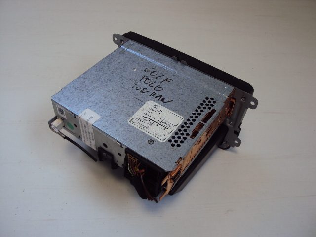 Магнитола Volkswagen OE 5M0035156B, фото 3