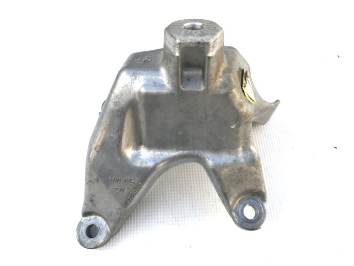 Опора двигателя 8W0199307L AUDI S4 S5 Q8 3.0 TFSI, фото 1