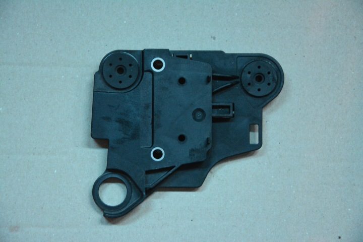 5Q0614235 AUDI VW GOLF 7 1.4 TSI КРОНШТЕЙН НАСОСА ABS, фото 1