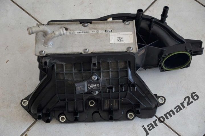 VW AUDI SKODA 1.4 TSI ВПУСКНОЙ КОЛЛЕКТОР 03C129711AD, фото 1