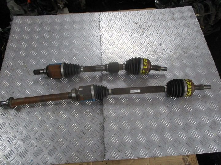 Полуось RENAULT MEGANE 4 IV 1.5DCI ЛЕВАЯ, фото 1
