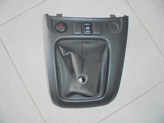 Чехол для Nissan NV 200, фото 1