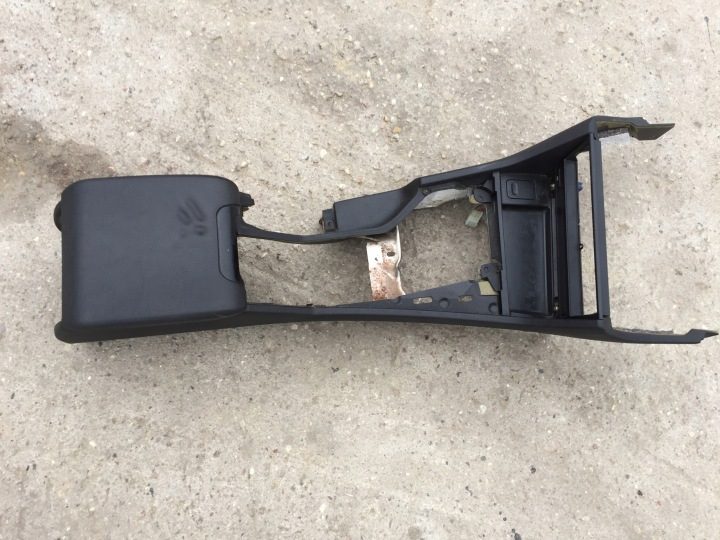 BMW E39 центральный тоннель Европа черная дорестайлинг, фото 2