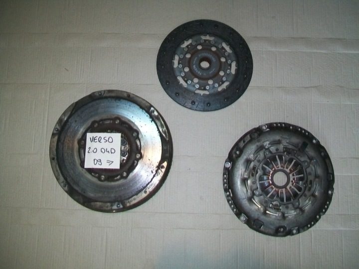 TOYOTA AURIS 07-12 D4D ДВУХМАССОВЫЙ МАХОВИК, фото 1