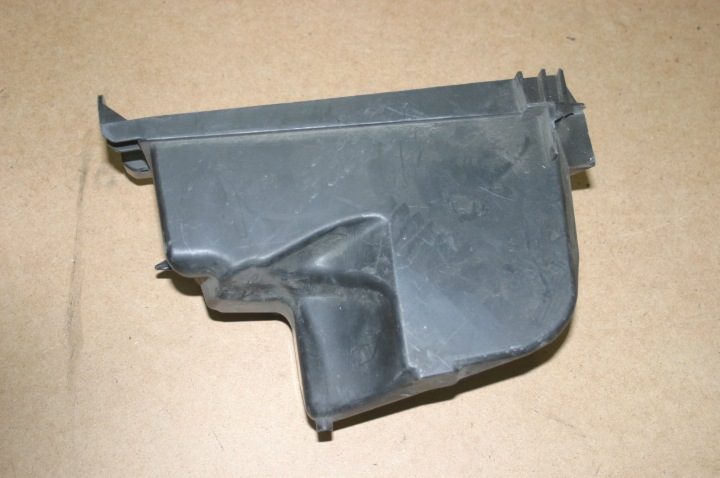 Suzuki Burgman 650 13 бардачок, фото 1