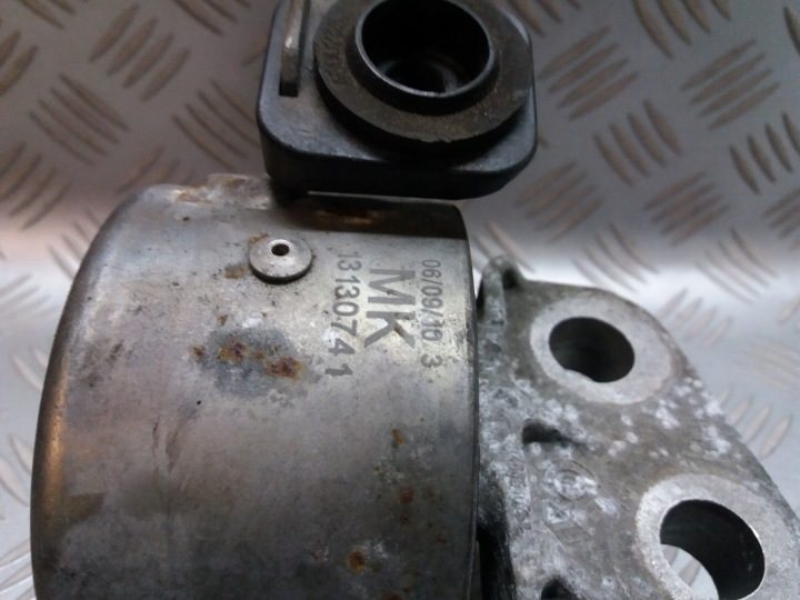 13130741 ПОДУШКА КРОНШТЕЙН OPEL CORSA D 1.3 CDTI, фото 4
