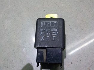 HYUNDAI TERRACAN РЕЛЕ, фото 1