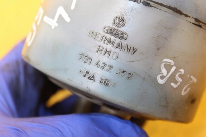 БАЧОК ГИДРОУСИЛИТЕЛЯ VW T4 2.5 бензин 701422377, фото 7