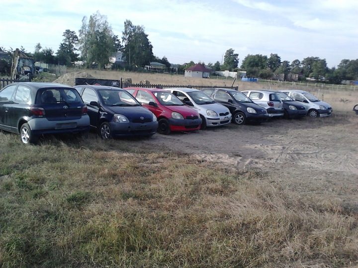 Toyota YARIS VERSO молдинг крыши ПРАВЫЙ уплотнитель крыши, фото 6