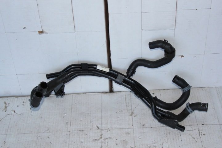 ПАТРУБОК ОХЛАЖДЕНИЯ VW PASSAT B8 GTE 5Q0121064BN, фото 1