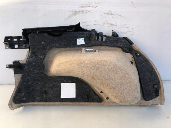 Обшивка багажника 7P6867037 VW Touareg 7P Рестайлинг, фото 2