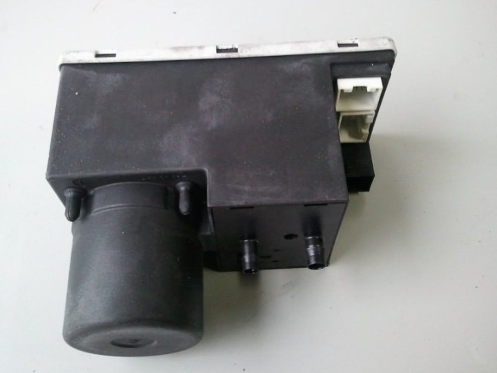 Audi A3 A4 A6 A8 D2 насос центрального 8L0862257Q ориг., фото 2