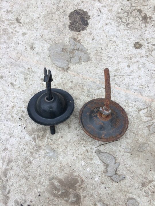 Кронштейн колеса Mercedes W115 W116 W123 R107, фото 1