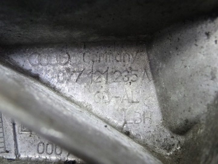 AUDI A8 D2 ОПОРА КРОНШТЕЙН ПОДУШКИ 077121235A, фото 4