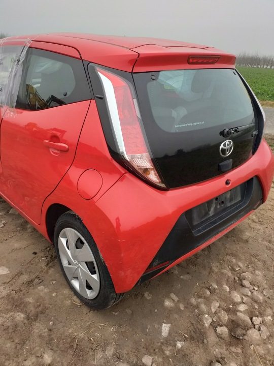 Toyota AYGO II рычаг ручного тормоза, фото 9