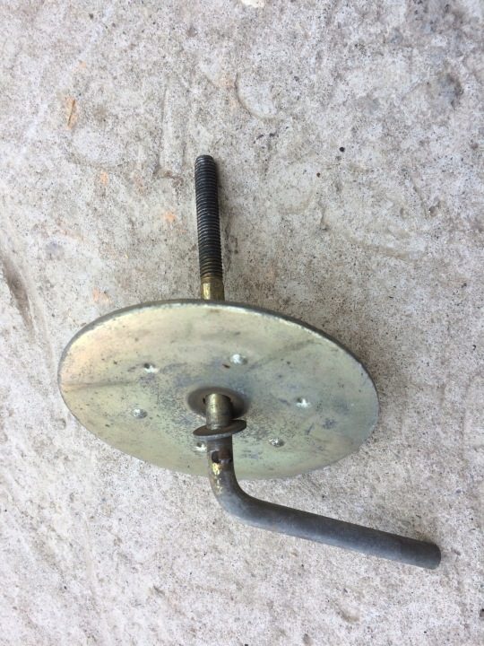 Кронштейн колеса Mercedes W115 W116 W123 R107, фото 2