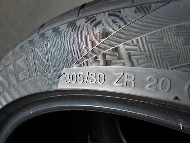 Шина летняя Vredestein Ultrac Vorti Г. 305/30R20 103 Y усилитель (XL), фото 2