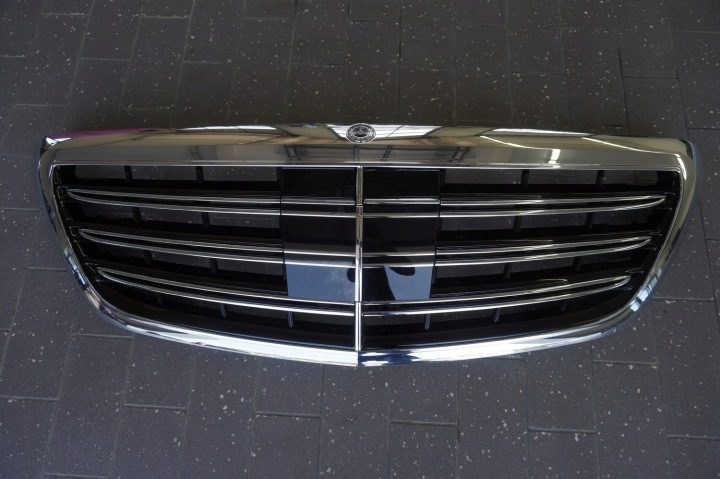 Mercedes-Benz OE A2228802500 решетка радиатора, фото 2