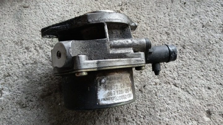 NISSAN NOTE E11 1.5 DCI ВАКУУМНЫЙ НАСОС, фото 2