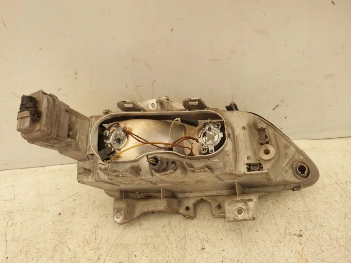 Renault OE 7700820118 фонарь, фото 2