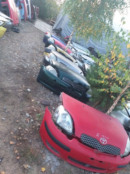 Toyota Yaris I 1,5 TS Verso Крышка ГРМ 1NZ, фото 6