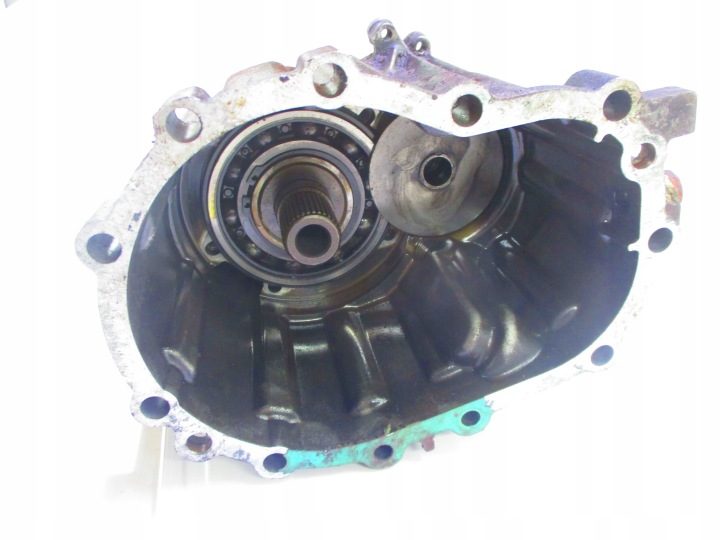 Audi A6 C5 2.7T коробка передач EYK ZF 5HP19 запчасти автомат, фото 3