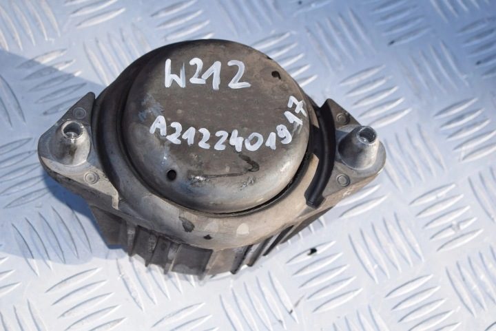 ПОДУШКА ДВИГАТЕЛЯ E-КЛАСС W212 A2122401917, фото 1