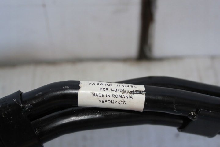 ПАТРУБОК ОХЛАЖДЕНИЯ VW PASSAT B8 GTE 5Q0121064BN, фото 2