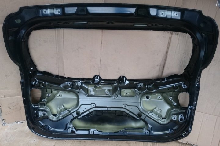 Крышка багажника KIA Carens 4 IV 2013-19, фото 5