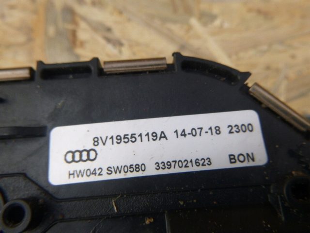 Audi Q2 Трапеция дворников silnikczek 81B955119, фото 2