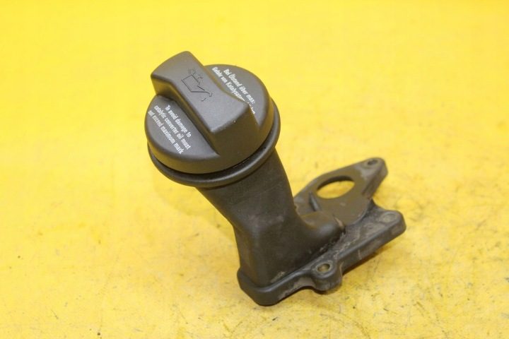 КРЫШКА МАСЛОЗАЛИВНОЙ ГОРЛОВИНЫ LT 28 2.5 SDI 074115308D, фото 1