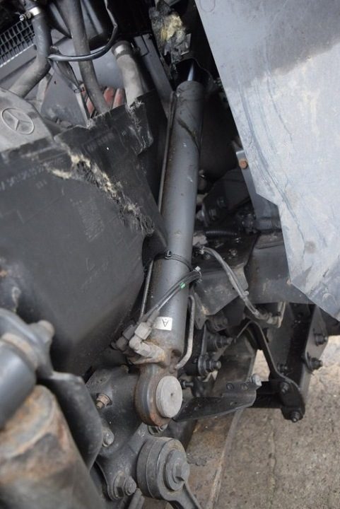 Mercedes ACTROS MP3 привод подъема кабины, фото 1
