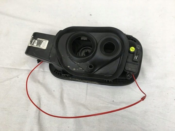Audi OE 4N0809857E лючок горловины бензобака, фото 5