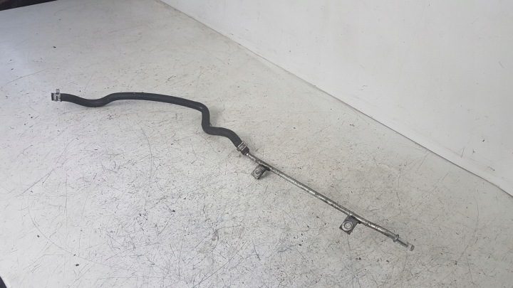 ТОПЛИВНАЯ ТРУБКА OPEL VECTRA B 1.8 16V 98 г. EU, фото 1