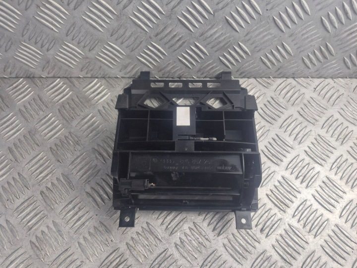 Пепельница AUDI A5 (F53) 8R0857951 2.97L дизель 2009, фото 3