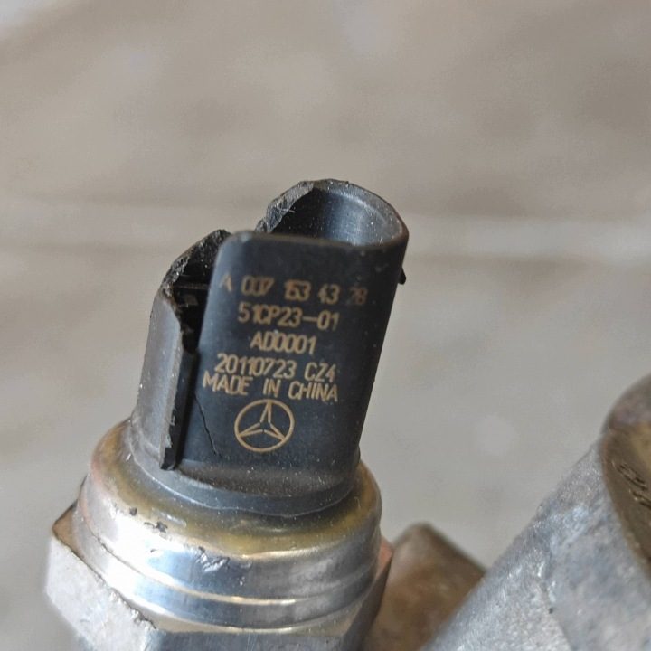 Коллектор Актуатор Радиатор A6421500594 A6421401875 Mercedes-Benz, фото 9