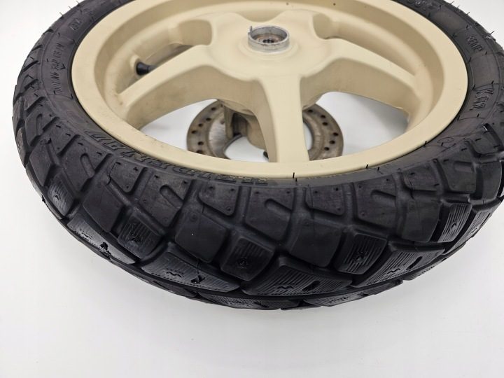 Yamaha Aerox 50 диск передний колесо, фото 4