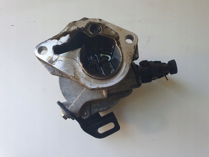 Nissan Qashqai 1 Рестайлинг 09- 1.5 DCi насос вакуумный, фото 4