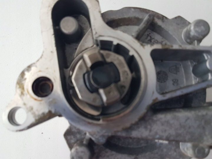 Nissan OE 146508418R насос вакуумный, фото 5