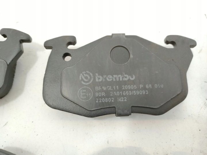 Brembo P 68 010 Комплект колодок тормозного, тормоза дисковые, фото 6