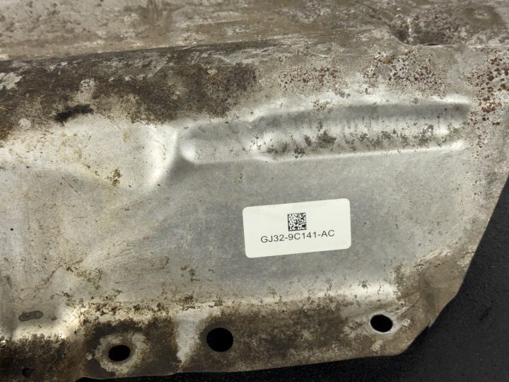 LAND ROVER EVOQUE L538 JAGUAR ТЕПЛОЗАЩИТНЫЙ ЭКРАН GJ32-9C141-AC, фото 2