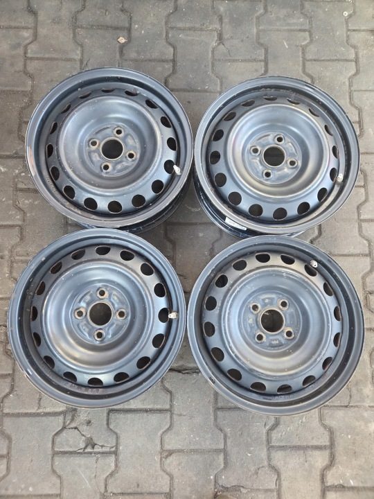 4× Штампованный диск Toyota OE 42611-0D590 5.0" x 15" 4x100 ET 39, фото 1