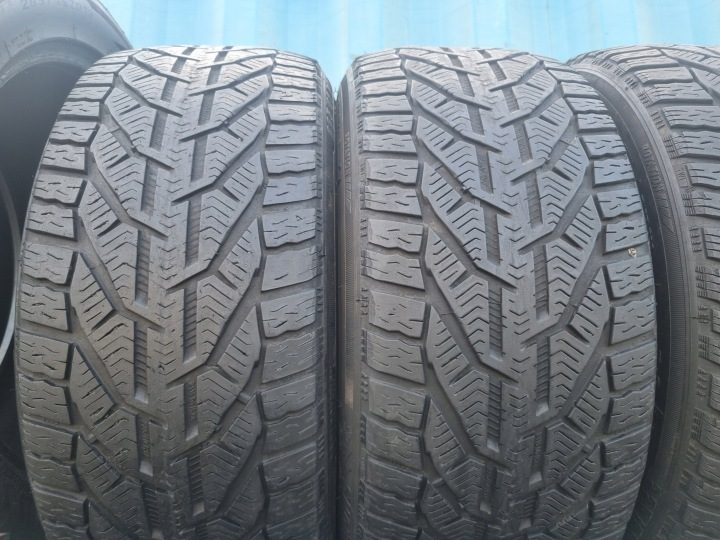 225/40r18 Kormoran Snow, фото 2