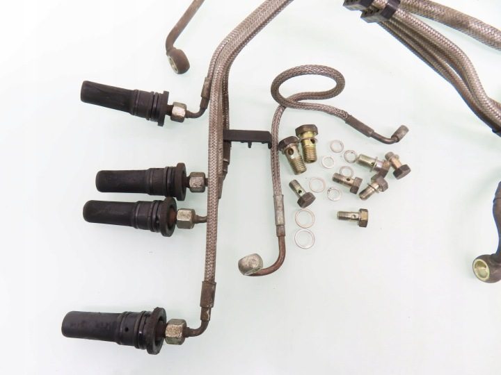 ТОПЛИВНЫЕ ТРУБКИ КОМПЛЕКТ AUDI 80 B3 2.0, фото 4