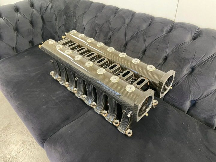 Впускной коллектор от Bugatti Chrion - carbonowy ostatnia штука, фото 1