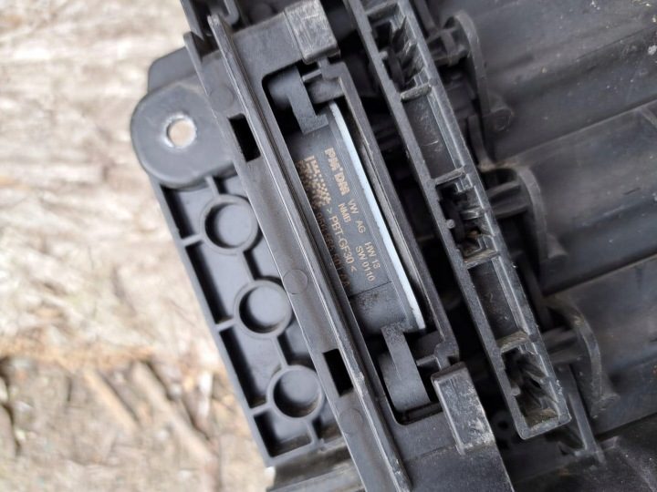 Audi VW Skoda Seat жалюзи шторка передней панели оригинал, фото 5