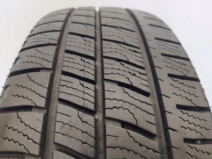 Шина всесезонная Goodyear Cargo Vector 2 215/60R17 109/107 T усилитель (C), фото 2