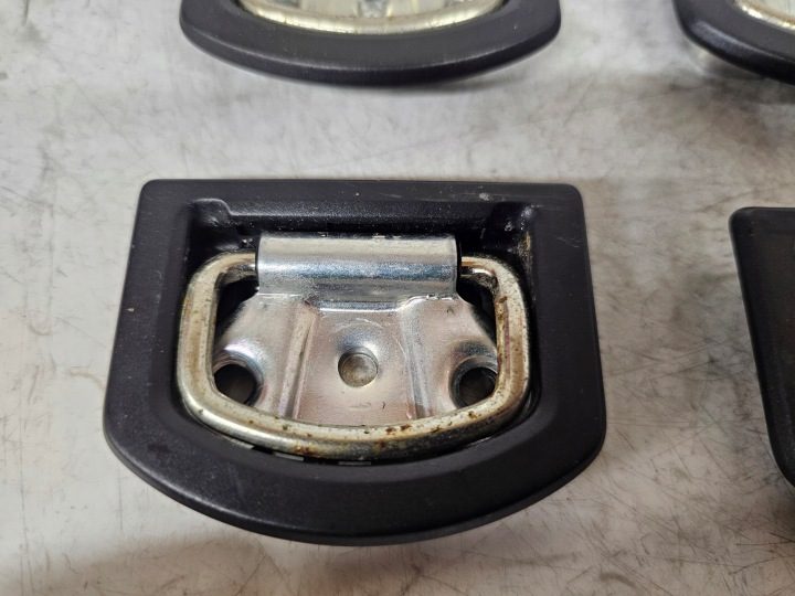Кронштейн сетки багажника VW Passat B7 B8 5M0863503, фото 6