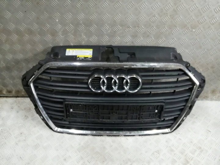 WW РЕШЕТКА РАДИАТОРА AUDI A3 РЕСТАЙЛИНГ 8V 8V3853651AA, фото 1